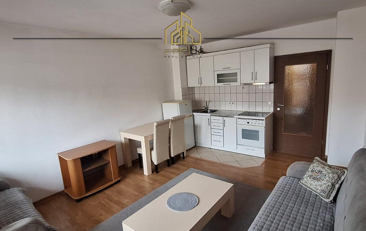 Banesë me qira – 4 Llullat 3