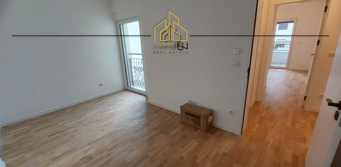 Banesë / Zyre me qira – Lagja e Muhaxherëve 4