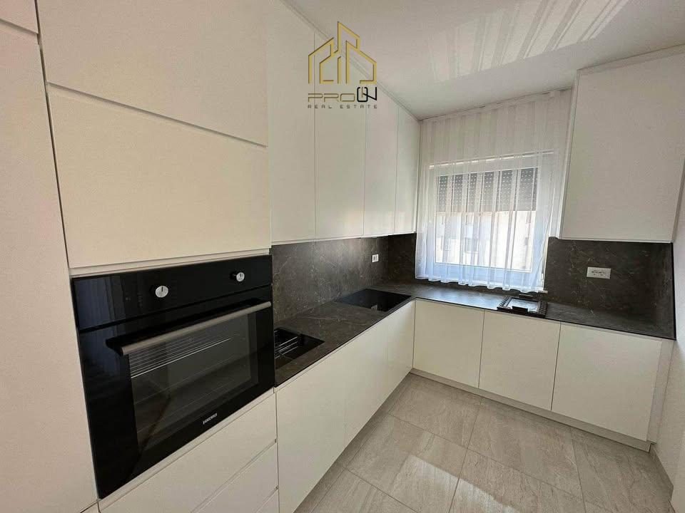 Banesë me qira – Mati 1 4