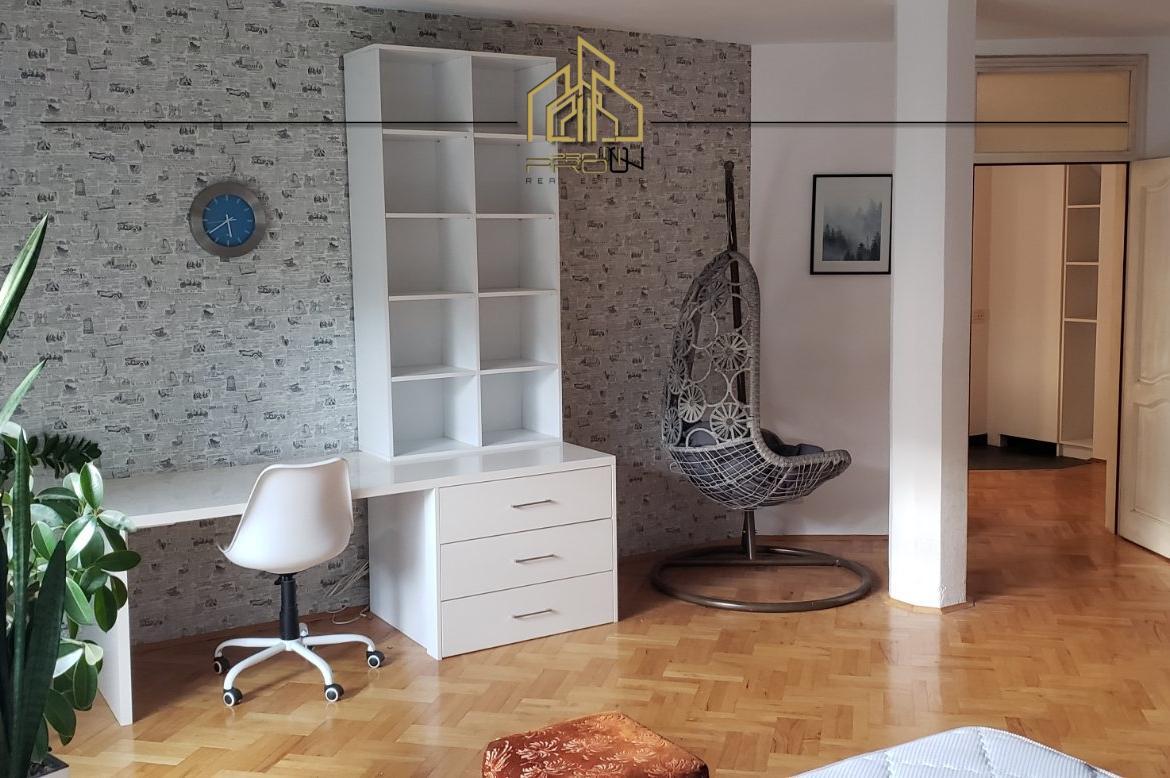 Kat shtëpie me qira – Lagja e Muhaxherëve