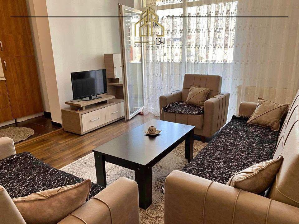 Banesë me qira – Tophane