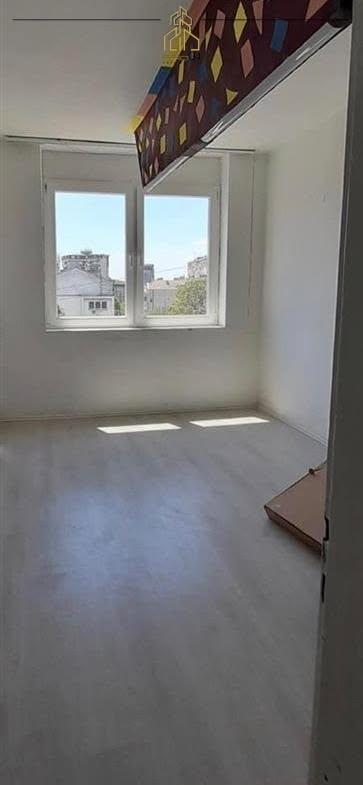 Lokal me qira – Qendër 3