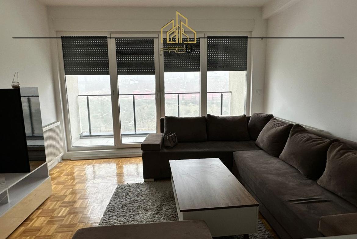 Banesë me qira – Kalabri (Emshir)