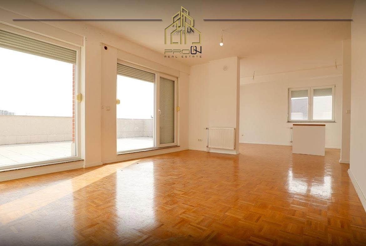 Penthouse me qira – Mati 1 2