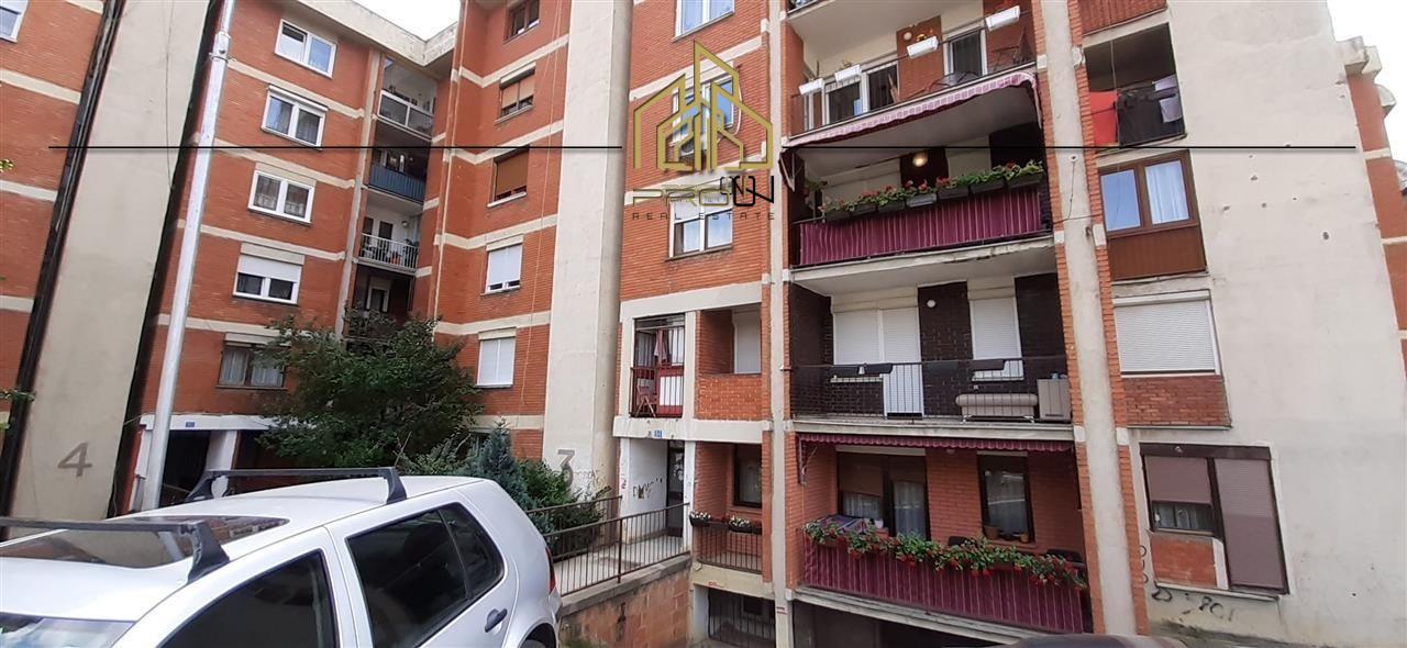 Zyre / Ordinancë me qira – Bregu i Diellit