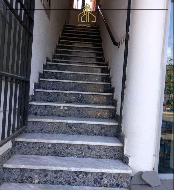 Zyre me qira – Qendër 4