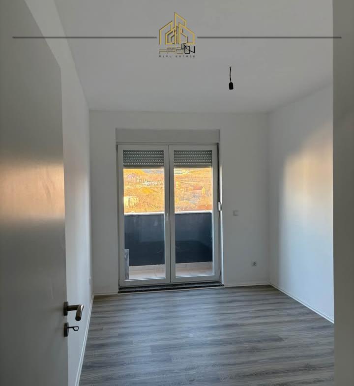 Banesë / Zyre me qira – Prishtina e Re 4
