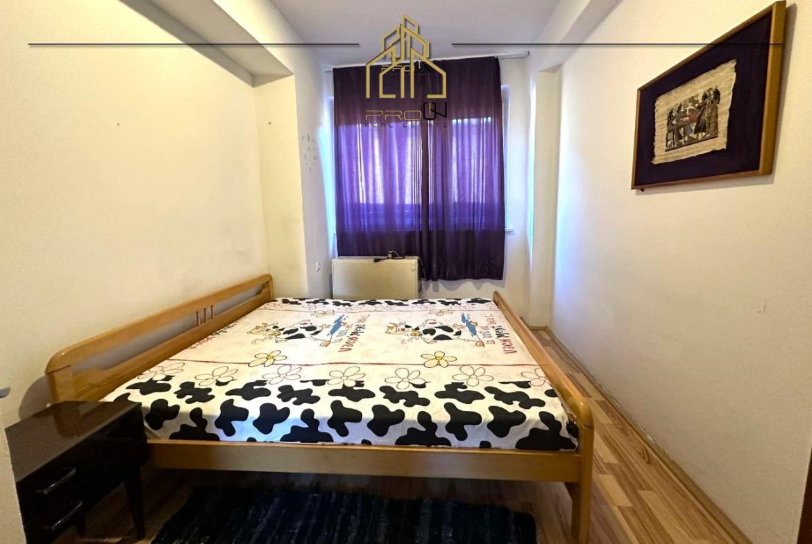 Kat shtëpie / Zyre me qira – Pejton 4