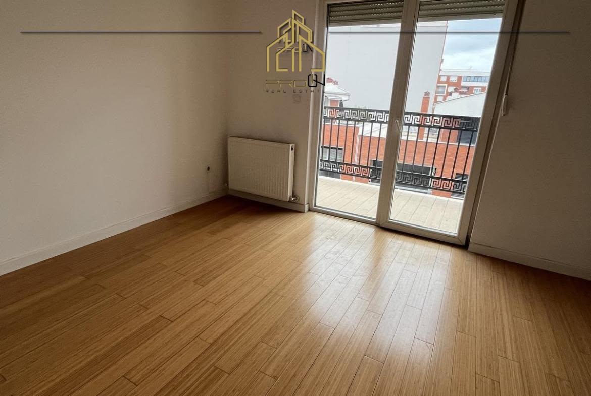 Banesë / Zyre me qira – Rruga B 4