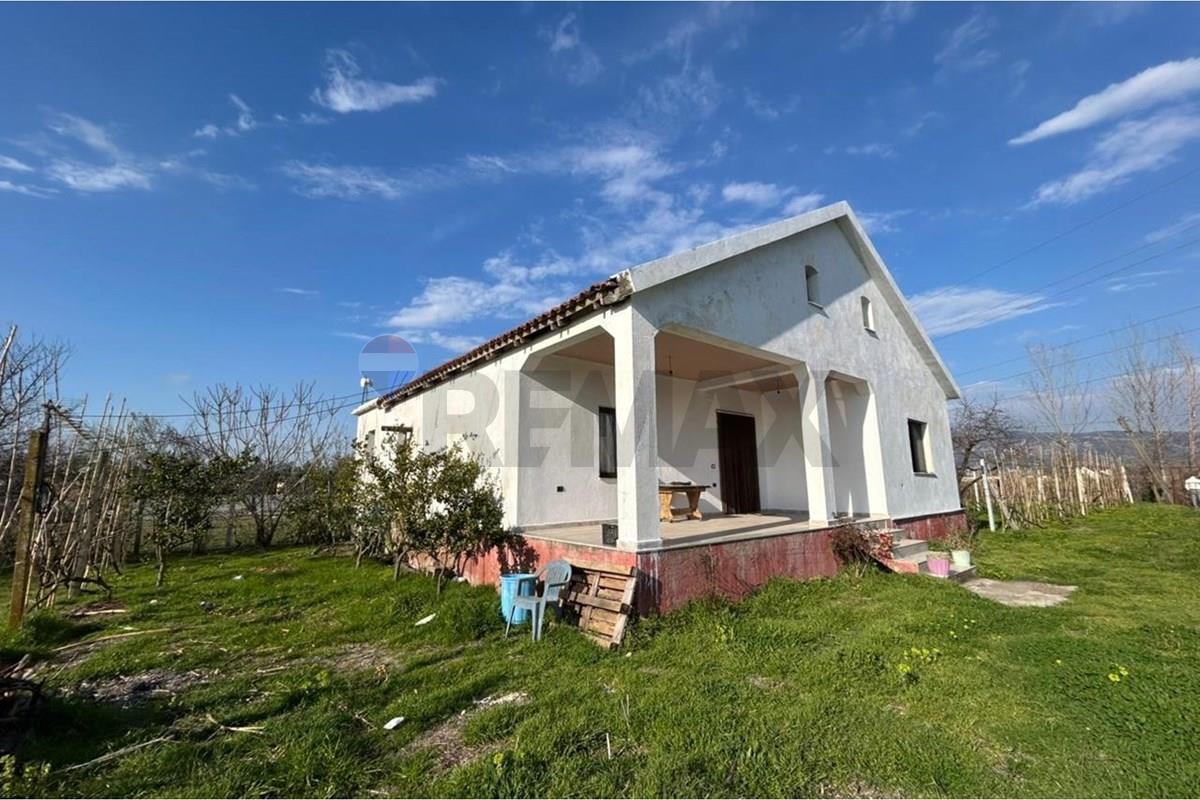 Shtepi Private - Në Shitje - Lezhë, Lezhë 4