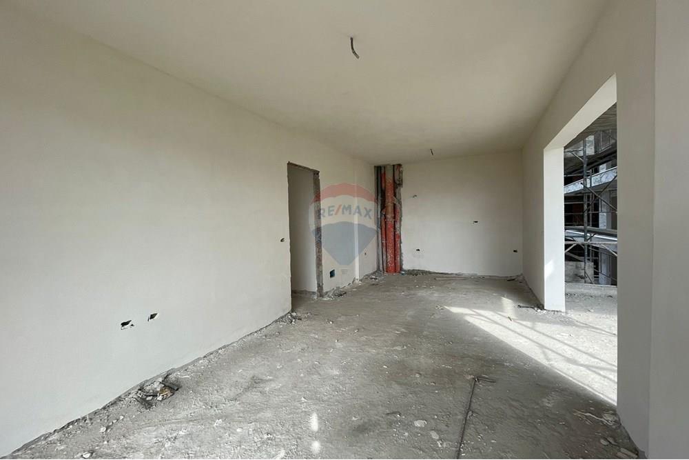 Apartament - Në Shitje - Kune, Lezhë