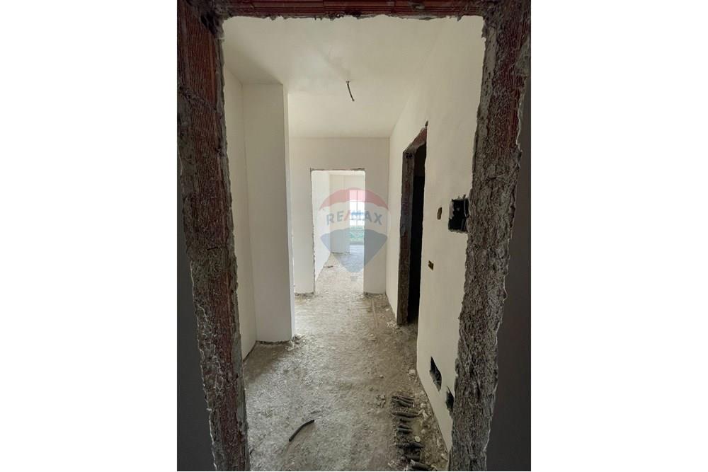 Apartament - Në Shitje - Kune, Lezhë