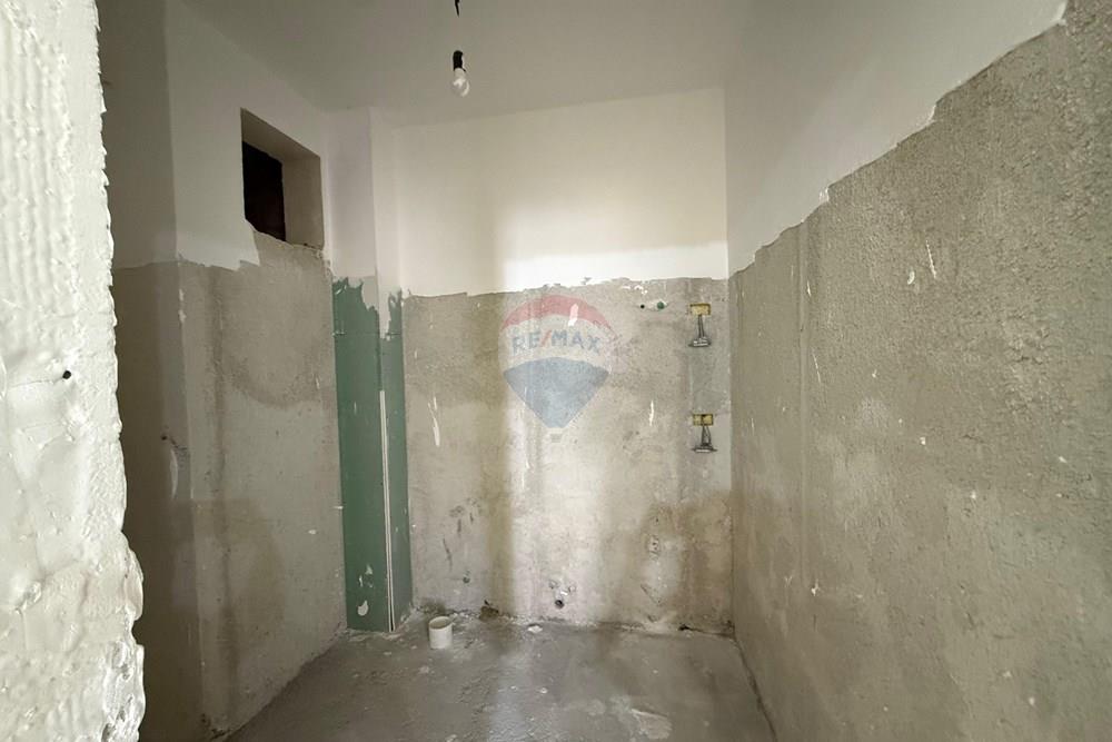 Apartament - Në Shitje - Rruga Straus, Lezhë 3
