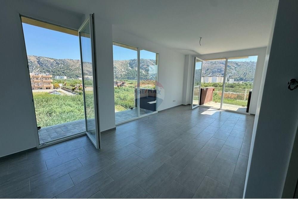 Apartament - Në Shitje - Kune, Lezhë 4