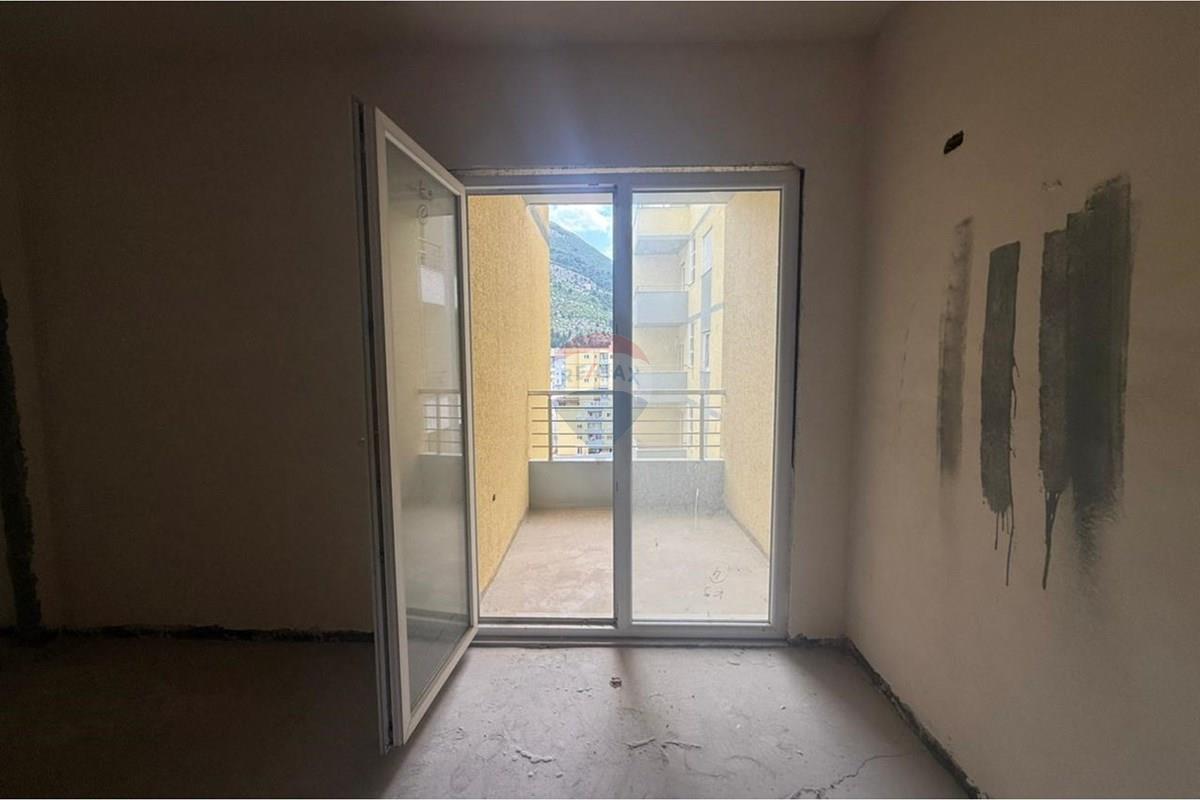 Apartament - Në Shitje - Rruga Straus, Lezhë