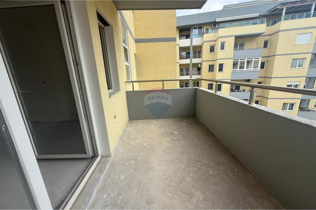 Apartament - Në Shitje - Rruga Straus, Lezhë
