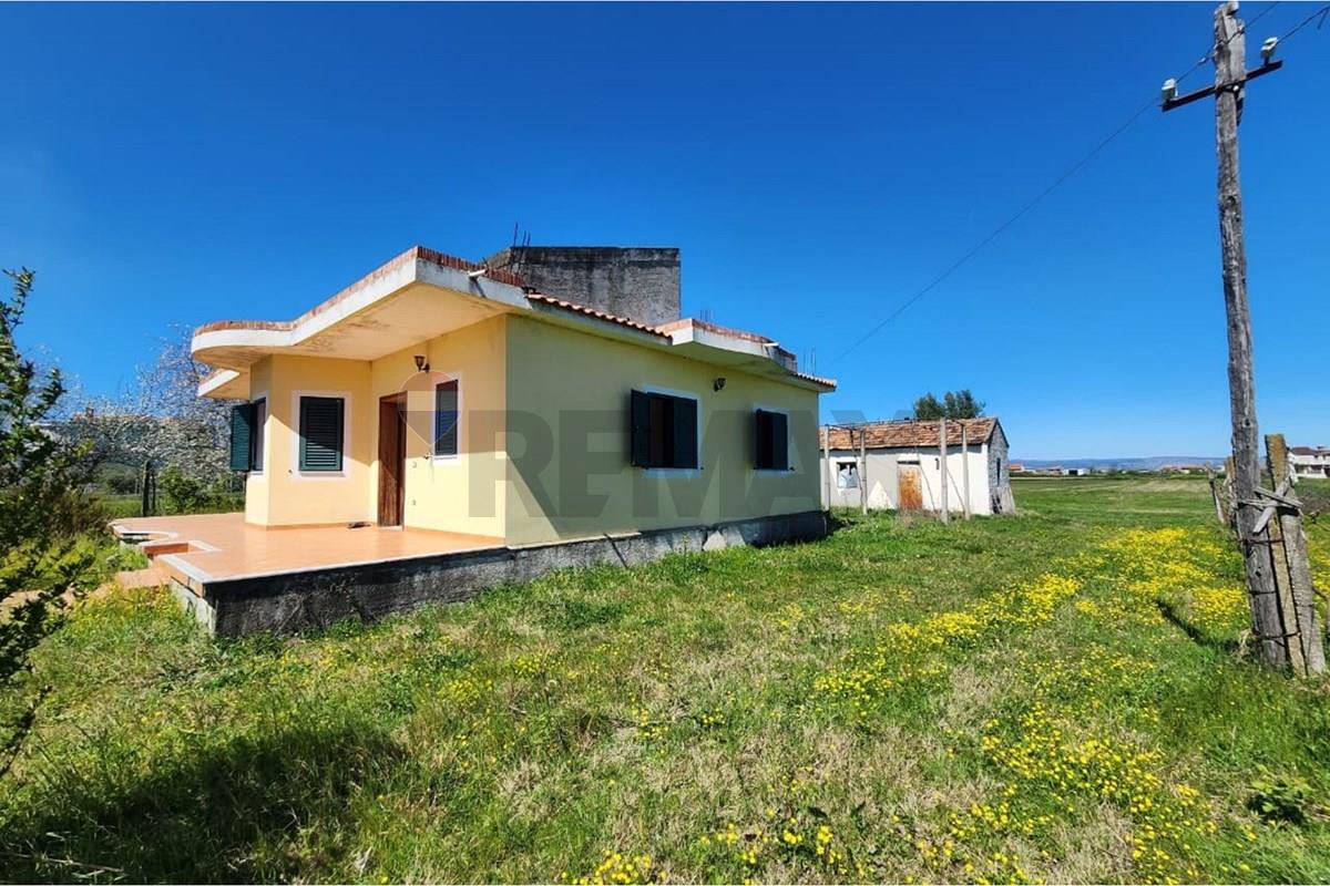 Shtepi Private - Në Shitje - Shënkoll, Lezhë