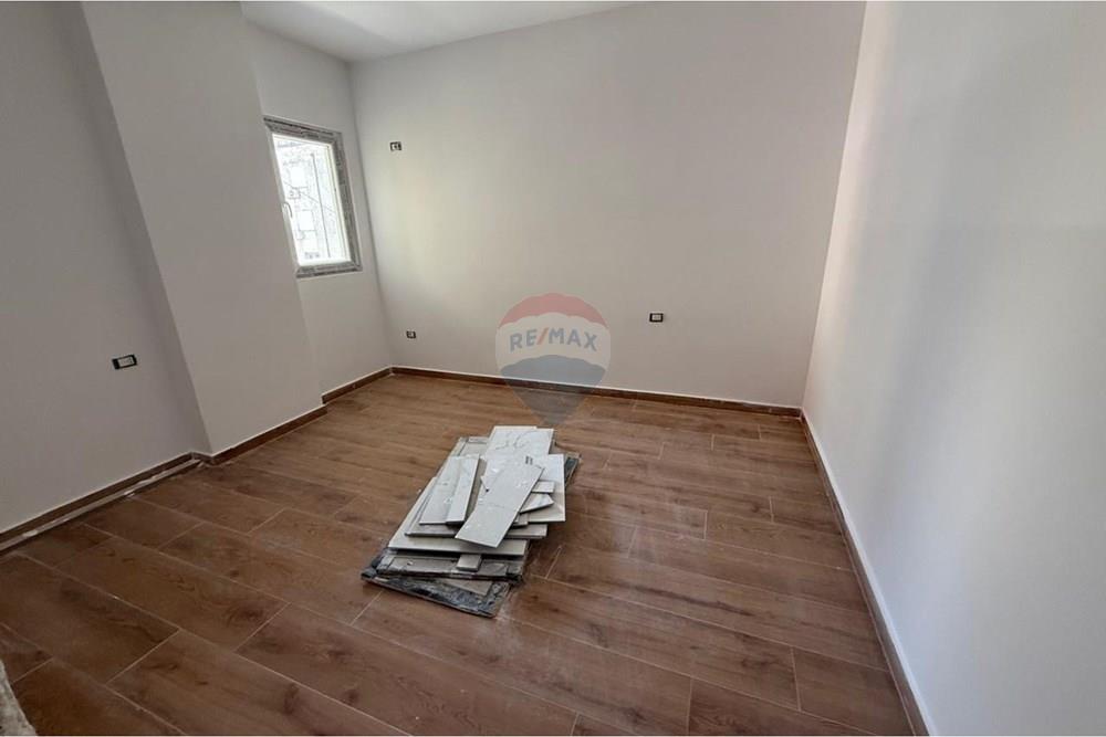 Apartament - Në Shitje - Rruga Straus, Lezhë 3