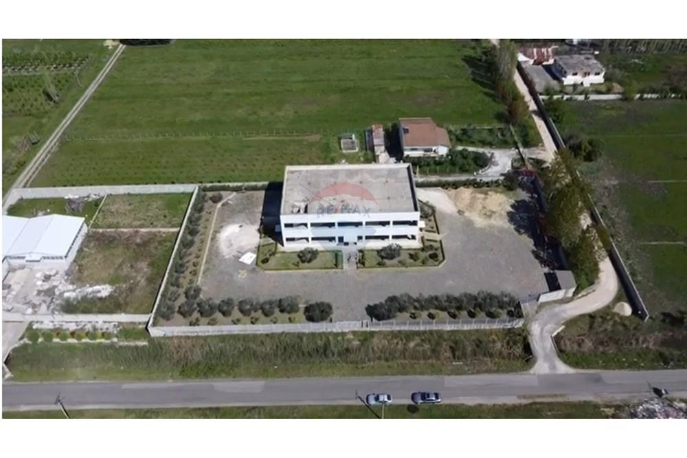 Ndertese Industriale - Në Shitje - Milot, Kurbin