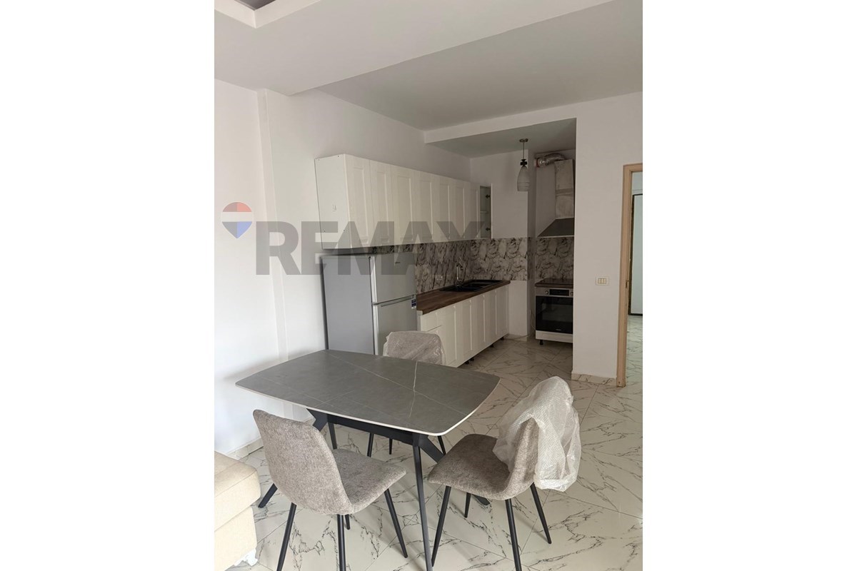 Apartament - Për Qira - Kompleksi Delijorgji, Tiranë 3