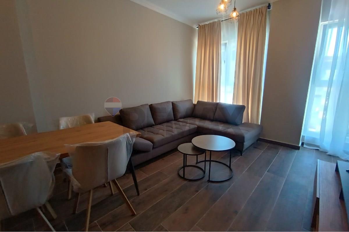 Apartament - Për Qira - Aura Rezidencë, Tiranë