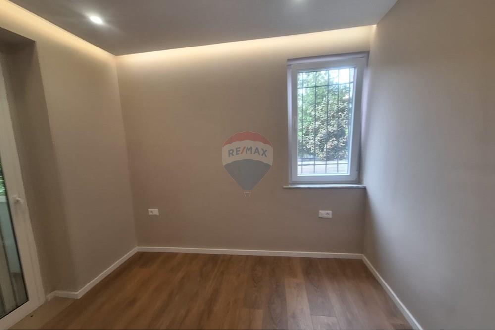 Apartament - Për Qira - Rruga Mine Peza, Tiranë 4