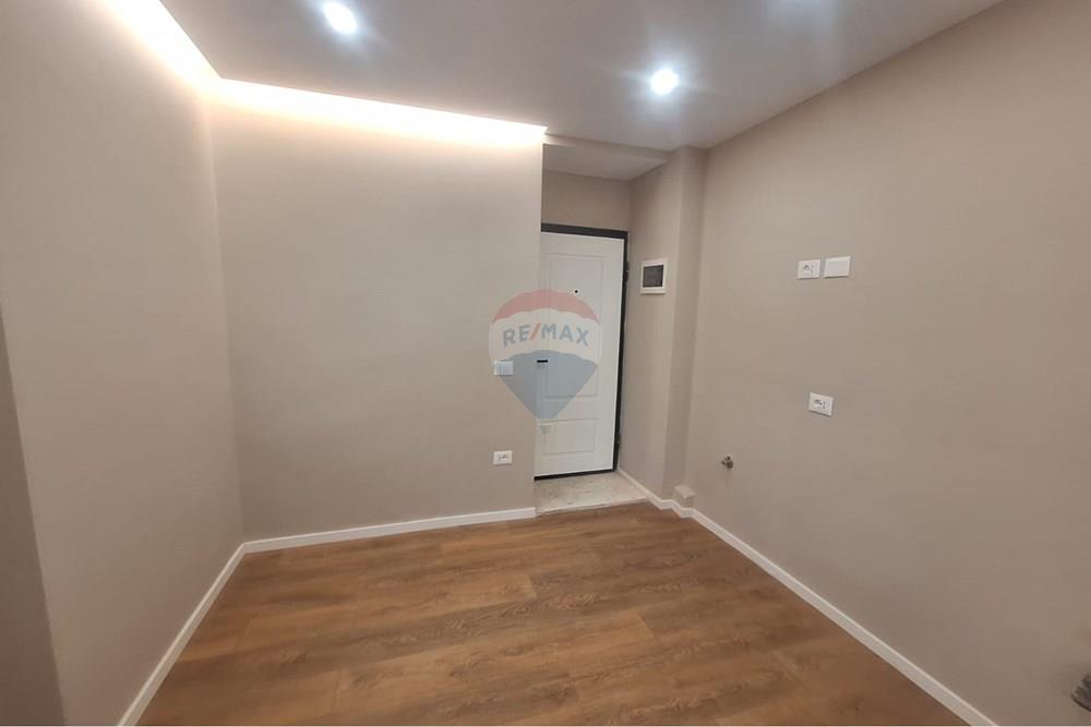 Apartament - Për Qira - Rruga Mine Peza, Tiranë 3