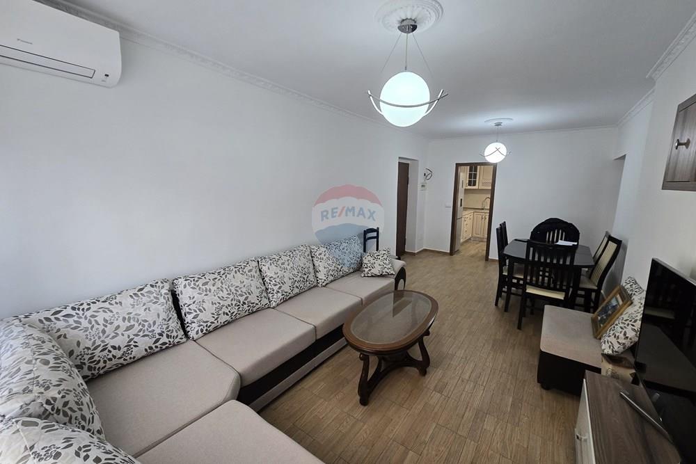 Apartament - Për Qira - Rruga Mine Peza, Tiranë