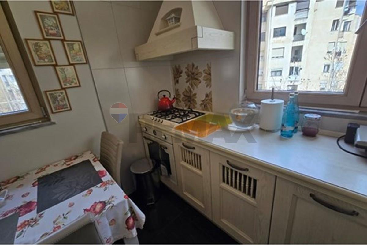 Apartament - Në Shitje - Rruga Don Bosko, Tiranë 3