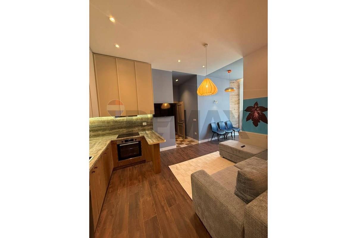 Apartament - Për Qira - 9 Katëshet, Tiranë 4