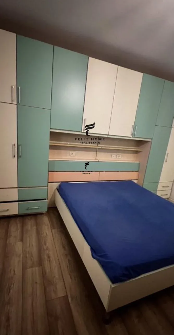 APARTAMENT ME QERA 1+1 RRUGA E BARRIKADAVE 48.000 LEKE 4