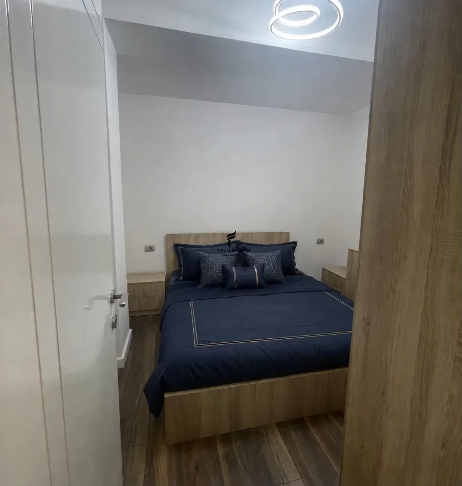 APARTAMENT ME QERA 1+1 ALI DEMI 50.000 LEKE 3