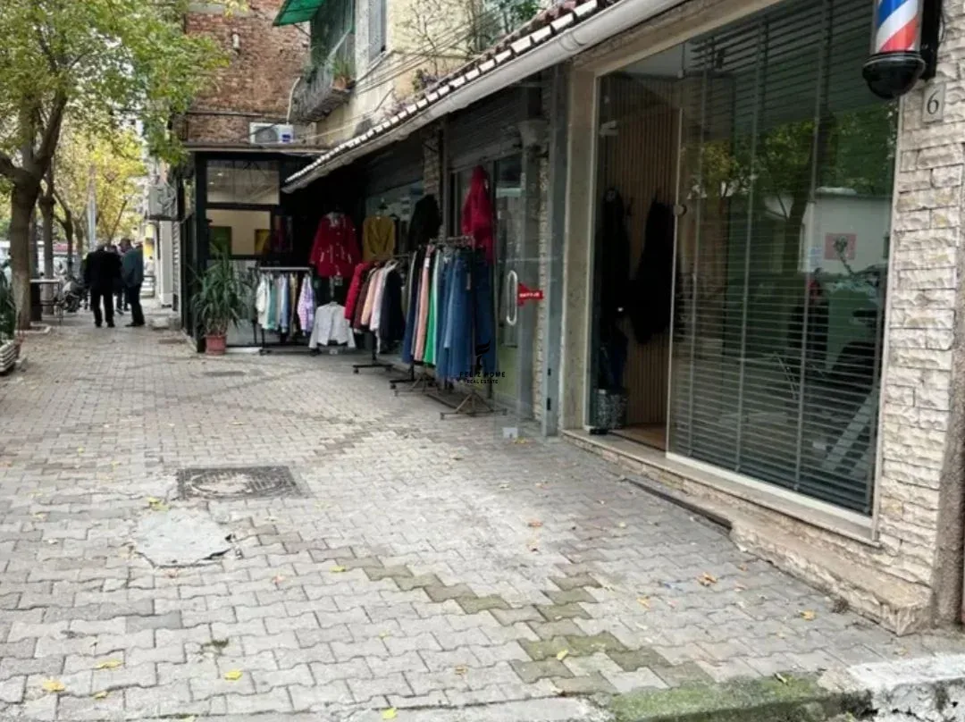 SHITET DYQAN 60 M2 PAZARI I RI 168.000 EURO