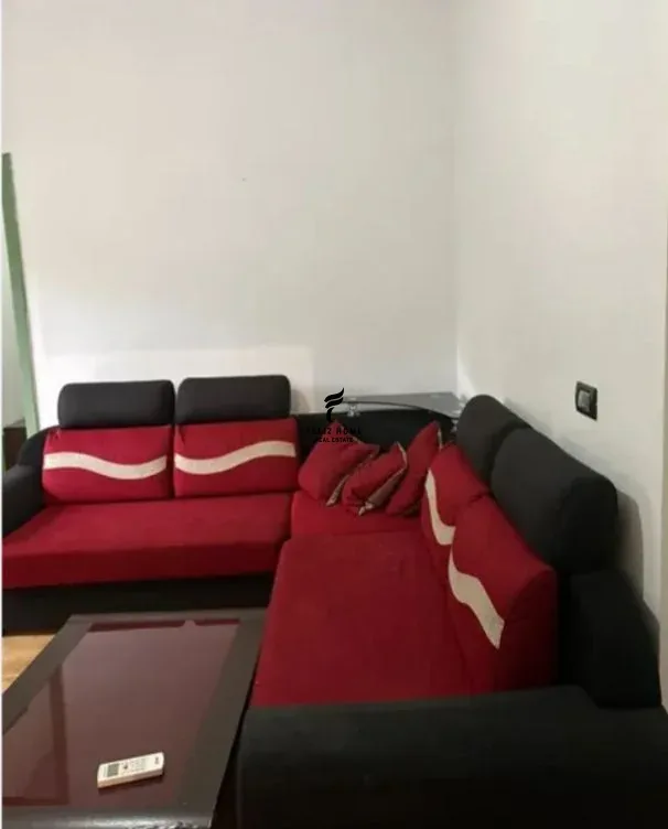 APARTAMENT ME QERA 1+1 VASIL SHANTO 45.000 LEKE