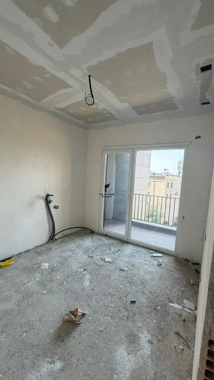 SHITET APARTAMENT 1+1 RRUGA E KAVAJES 125.000 EURO 4