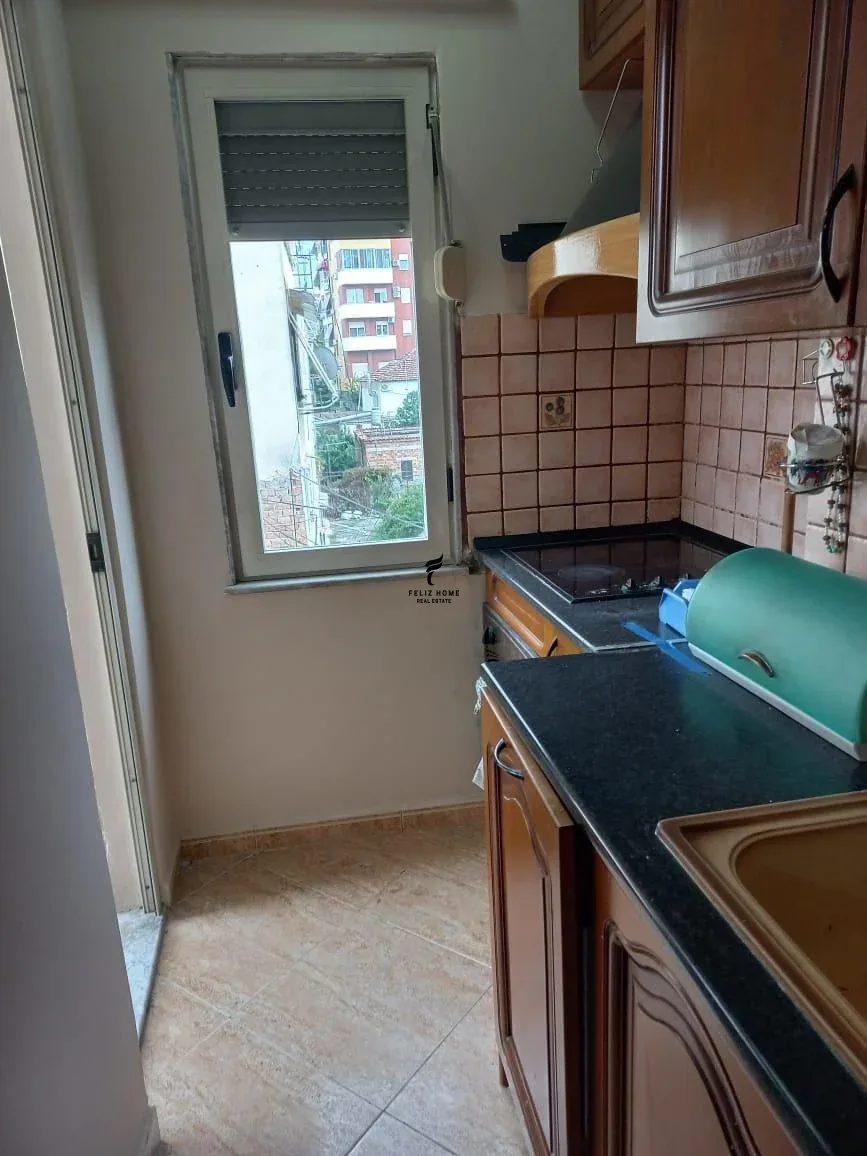 APARTAMENT ME QERA 2+1 RRUGA E ELBASANIT 60.000 LEKE 3