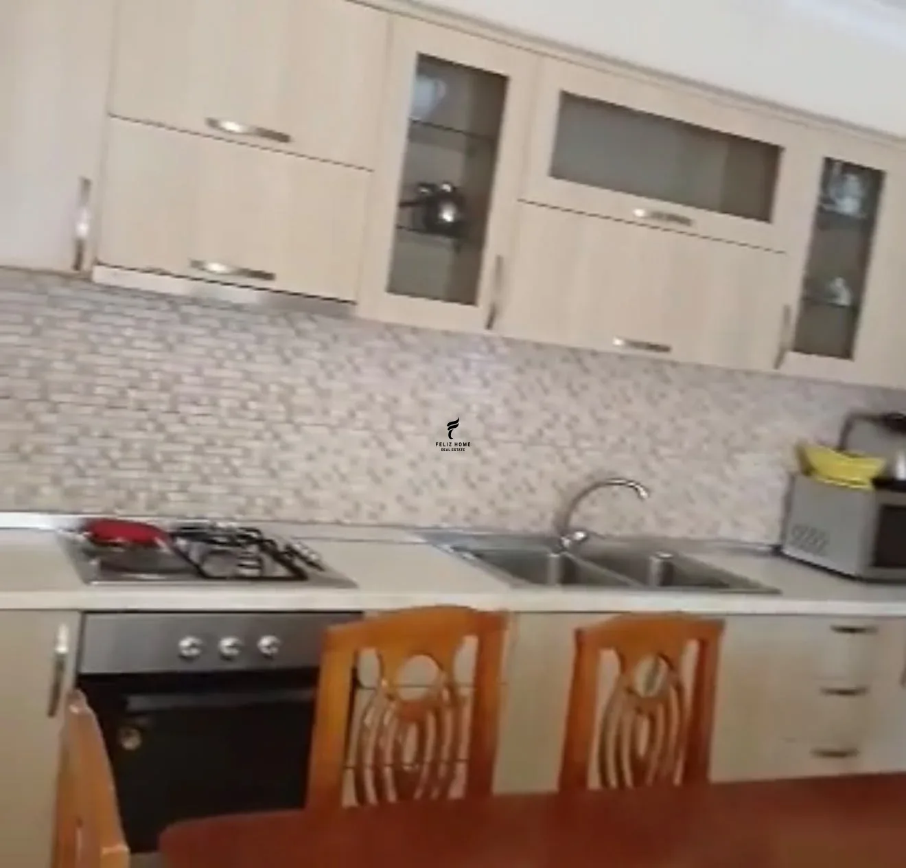 APARTAMENT ME QERA 2+1 ASTIR 50.000 LEKE 2