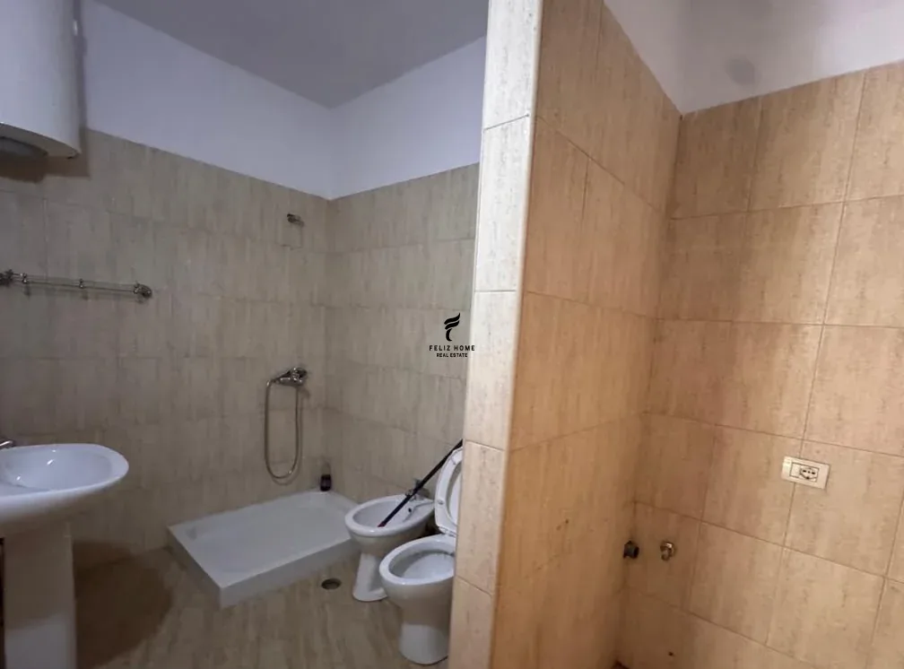ZYRE ME QERA 110 M2 KODRA E DIELLIT 1 45.000 LEKE 3