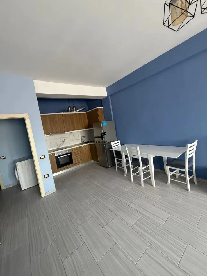 APARTAMENT ME QERA 1+1 ASTIR 50.000 LEKE 3