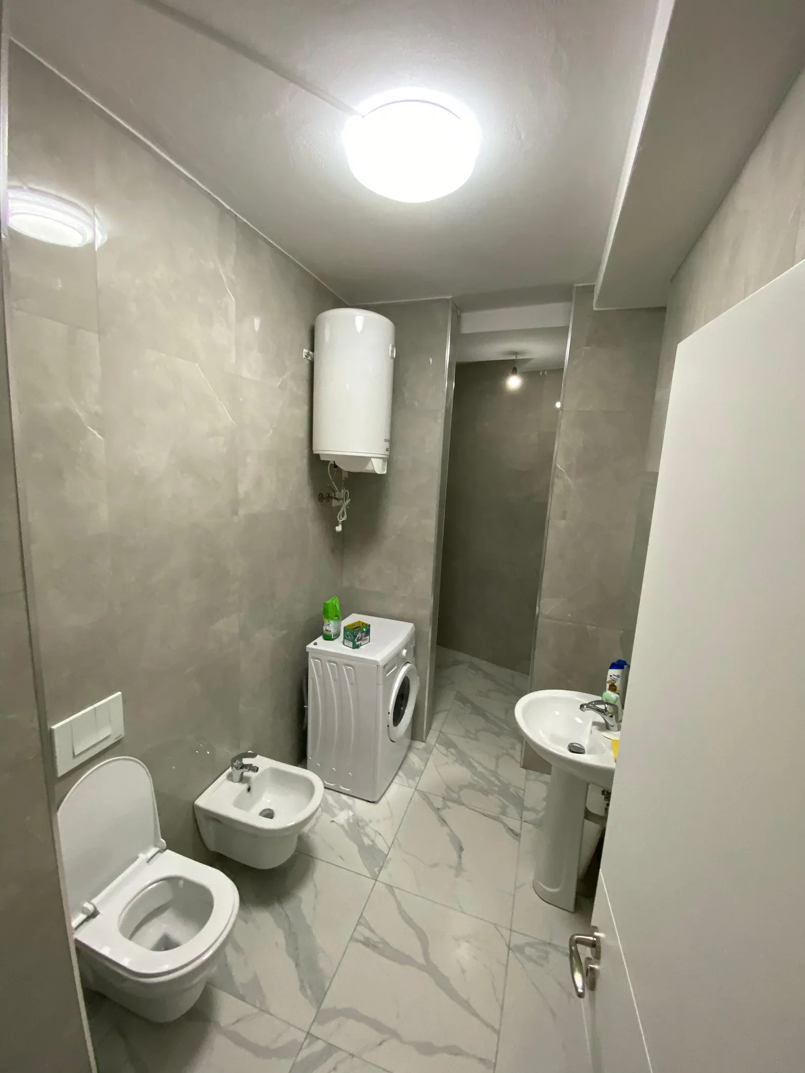 APARTAMENT ME QERA 2+1 ASTIR 60.000 LEKE 4