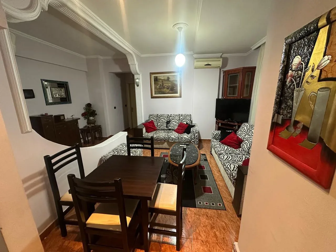 APARTAMENT ME QERA 2+1 LAPRAKE 55.000 LEKE 2