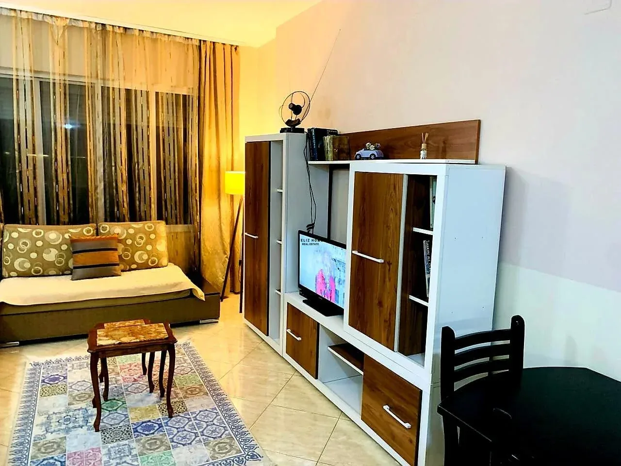 APARTAMENT ME QERA 1+1 RRUGA E KAVAJES 60.000 LEKE 3