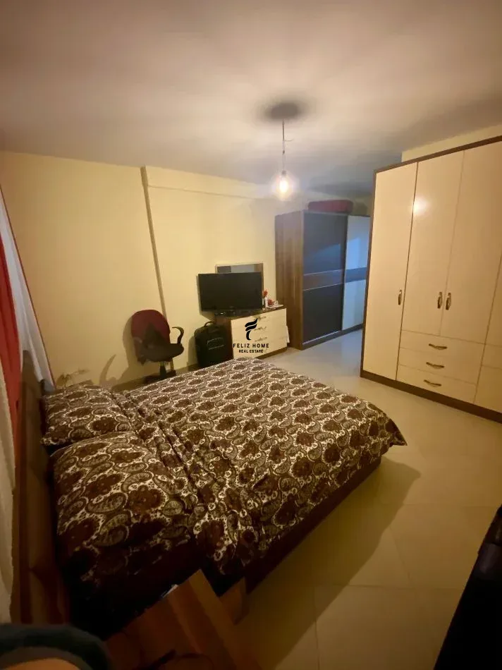 SHITET APARTAMENT 2+1+2 YZBERISHT 170.000Euro 4