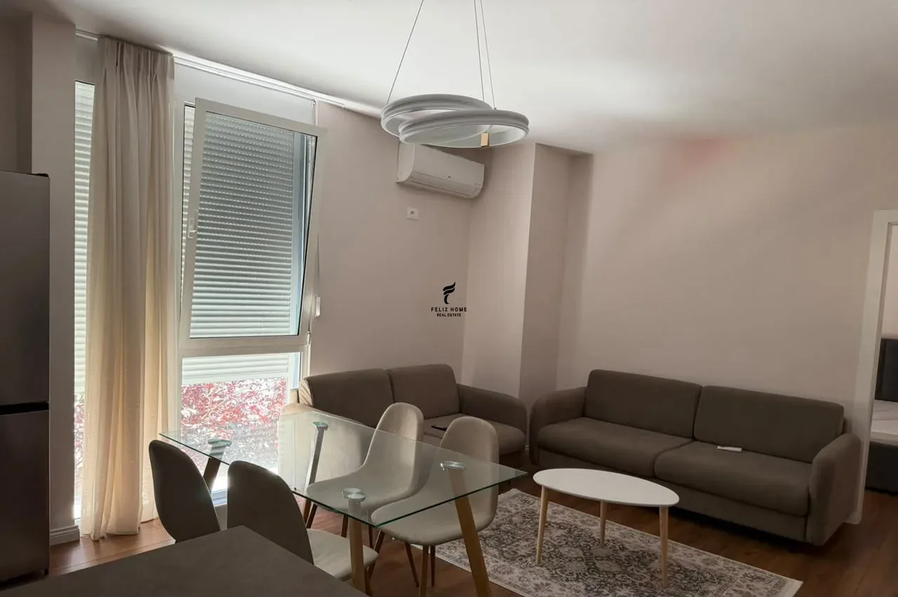 APARTAMENT ME QERA 2+1 QENDER 75.000 LEKE 2