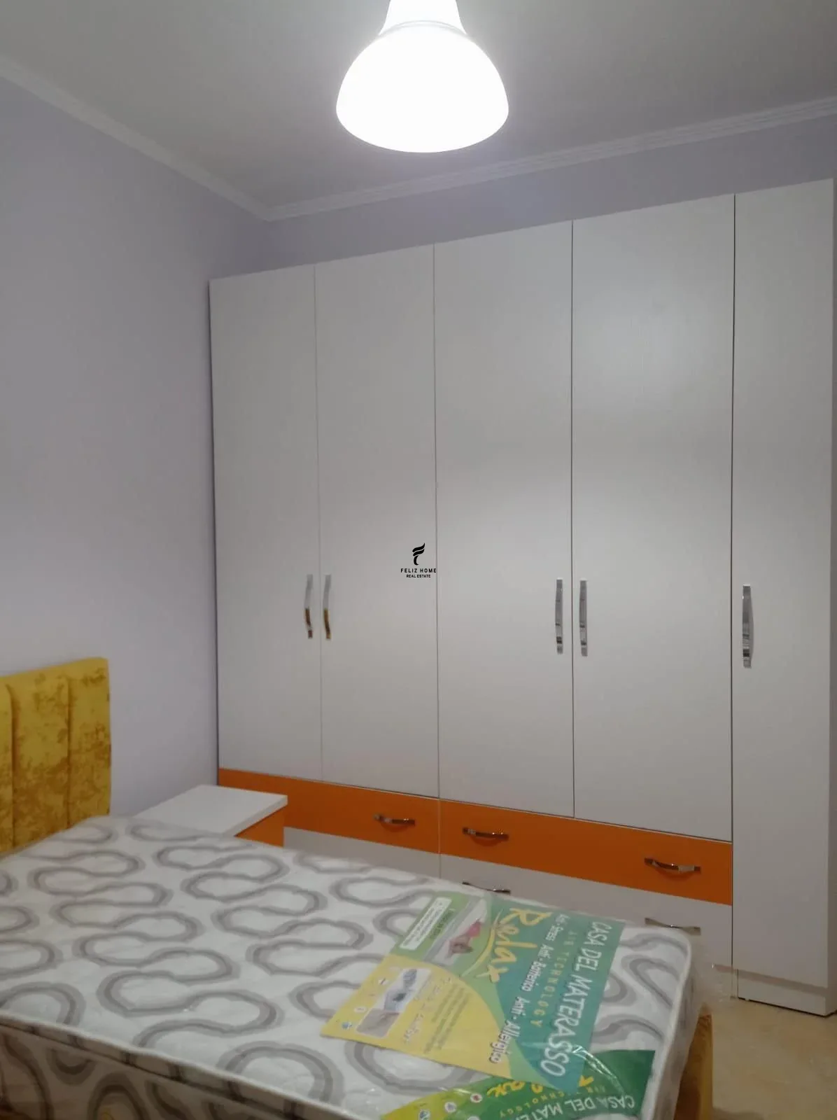 APARTAMENT ME QERA 2+1 PORCELAN 52.000 LEKE 4
