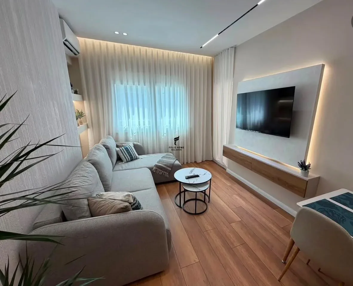 SHITET APARTAMENT 1+1 PAZARI RI 163.000 EURO