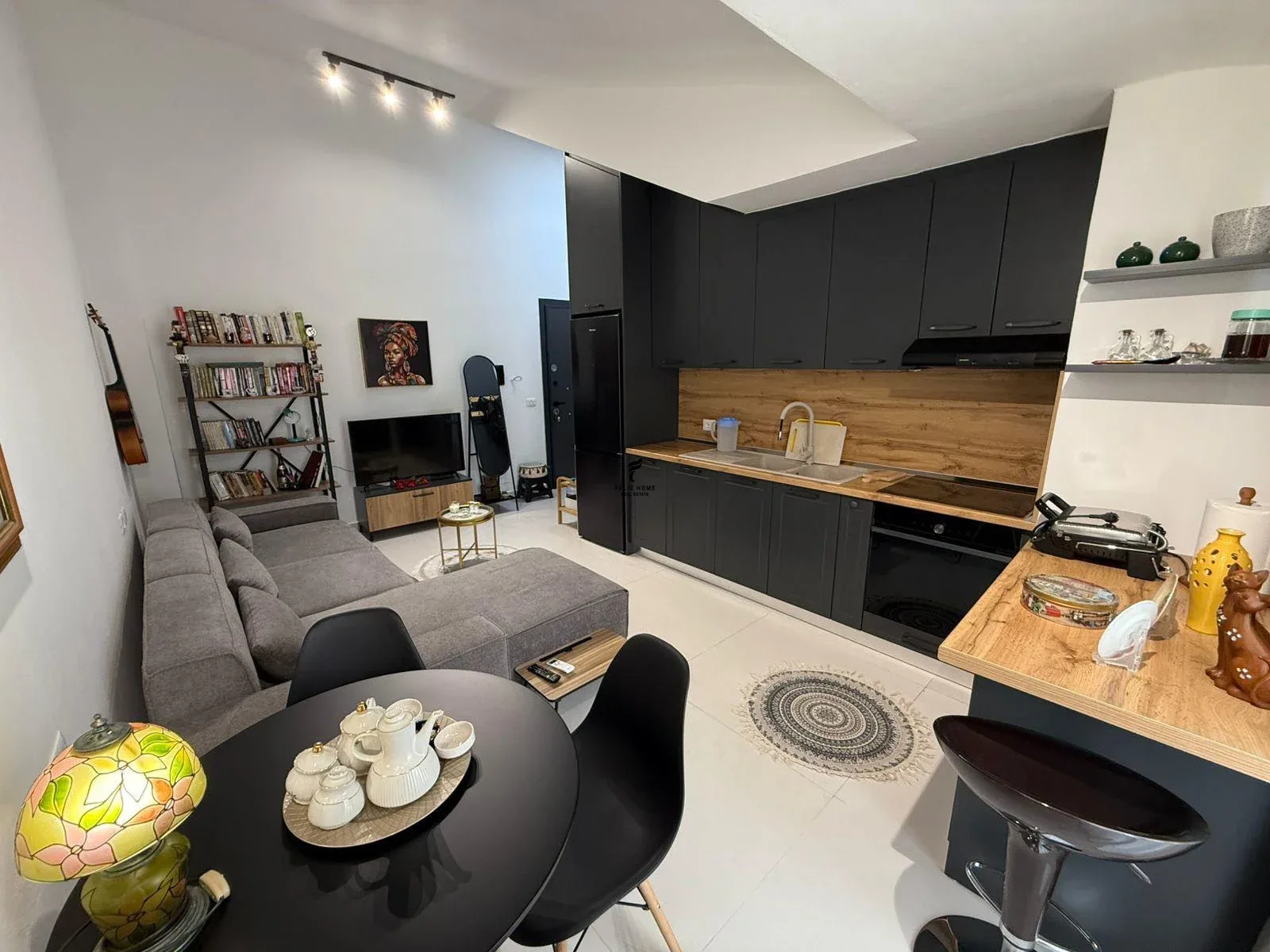 SHITET APARTAMENT 1+1 FRESK 105.000 EURO