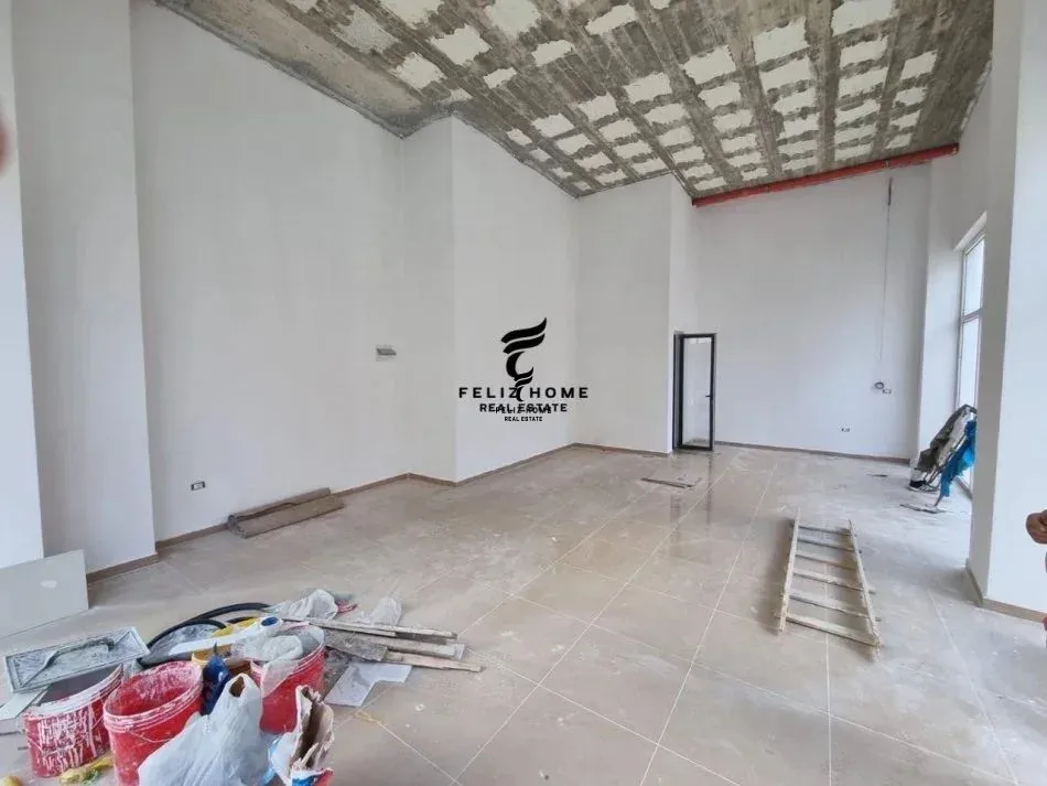 DYQAN ME QERA 70 M2 BULEVARDI RI 120.000 LEKE