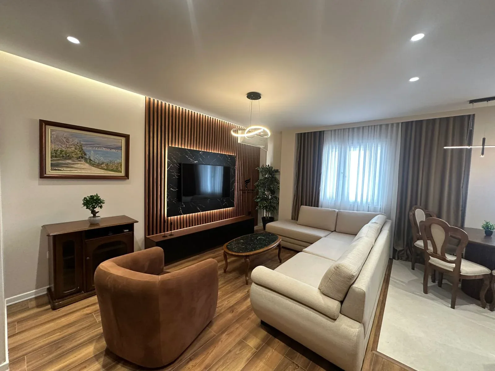 APARTAMENT ME QERA 2+1+2+2 MINE PEZA 90.000 LEKE 3