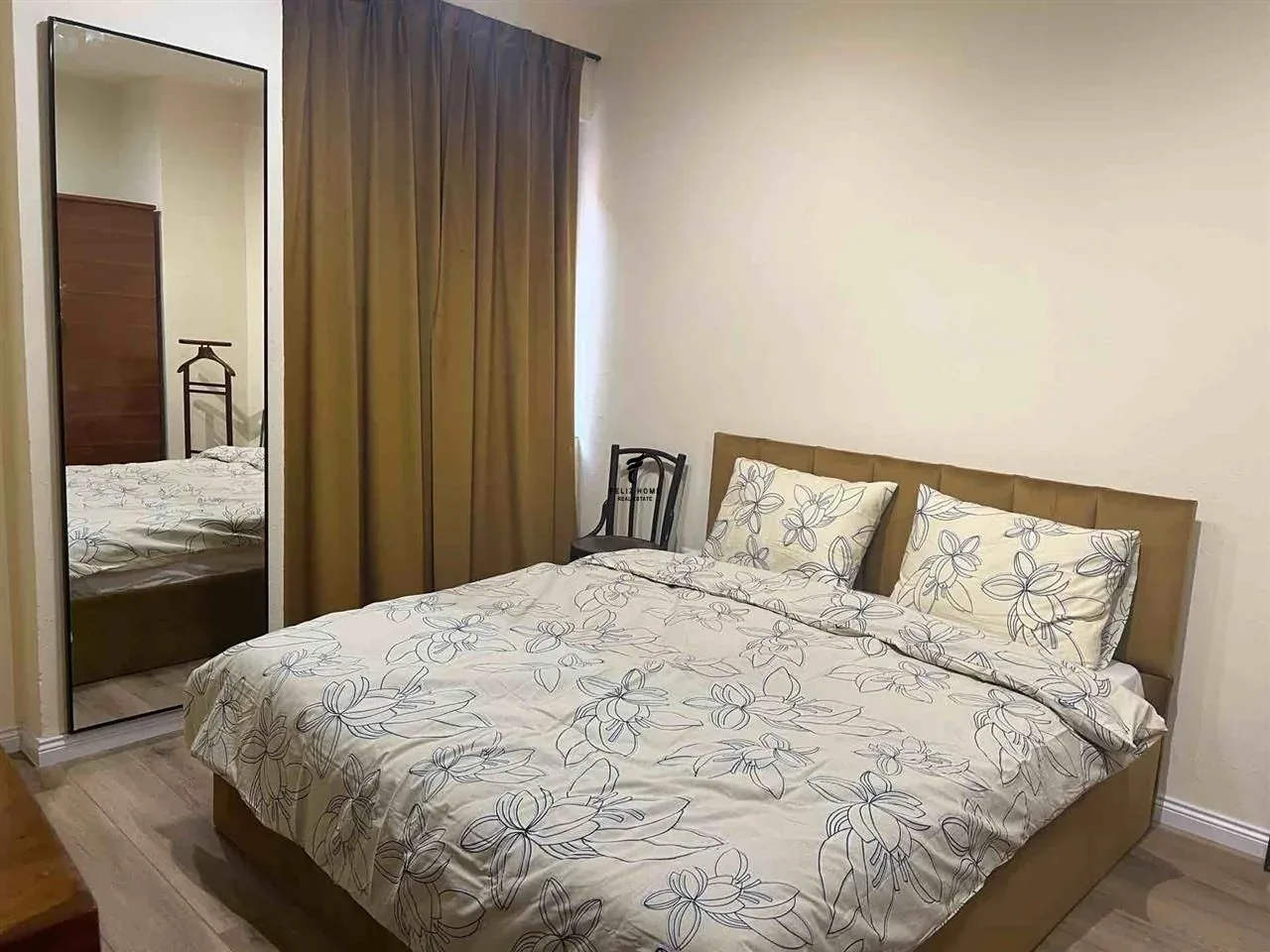 APARTAMENT ME QERA 2+1 PAZARI I RI 70.000 LEKE 3